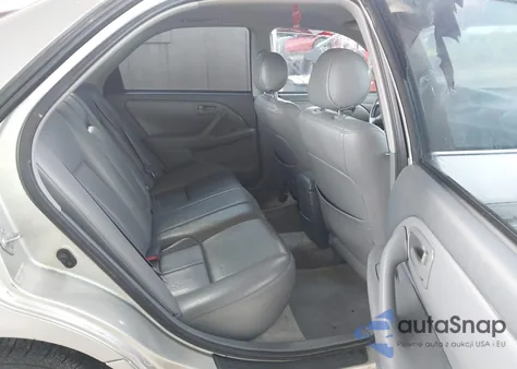 2000 Toyota Camry Ce from USA, damaged, VIN 4T1BG22K1YU638286